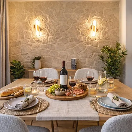 Appartement Confortable Et Elegant En Centre